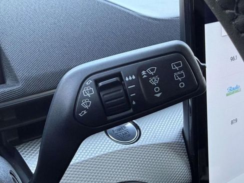 Used 2023 Ford Mustang Mach-E Select image 21