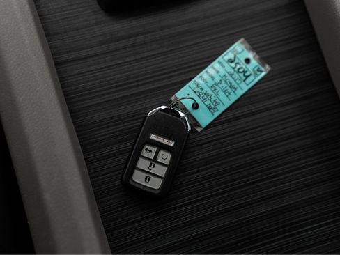 Used 2017 Honda Pilot EX-L image 18