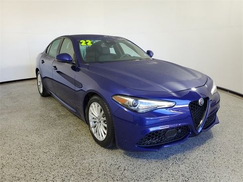 Used 2022 Alfa Romeo Giulia Sprint image 29