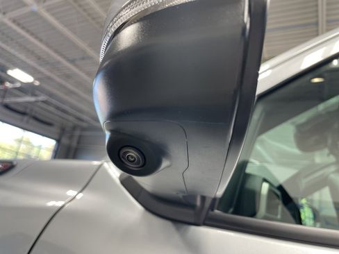 Used 2025 Toyota Tacoma 4x4 Double Cab Hybrid image 25