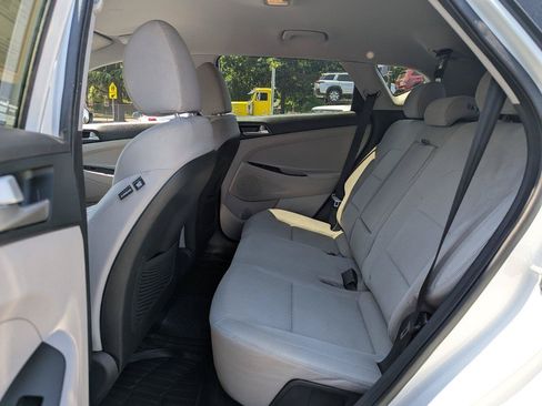 Used 2020 Hyundai Tucson SE AWD/4WD image 23