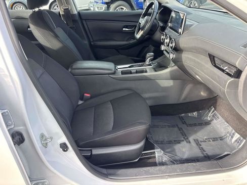 Used 2022 Nissan Sentra SV image 15