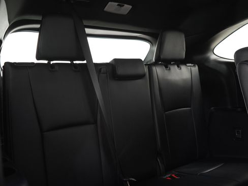 Used 2025 Toyota Highlander XSE image 13