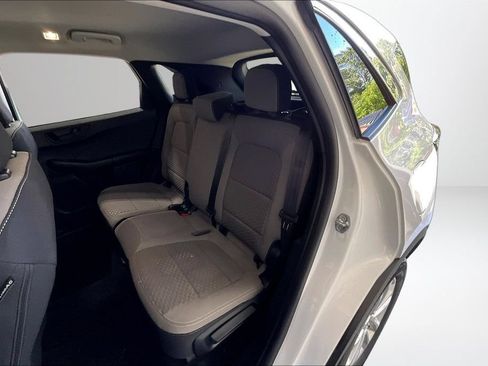 Used 2022 Ford Escape SE FWD image 22