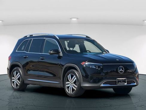 Certified 2024 Mercedes-Benz EQB 300 4MATIC image 9