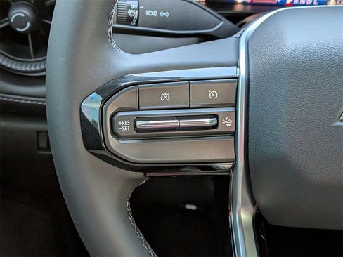 New 2026 Chevrolet Colorado LT image 11