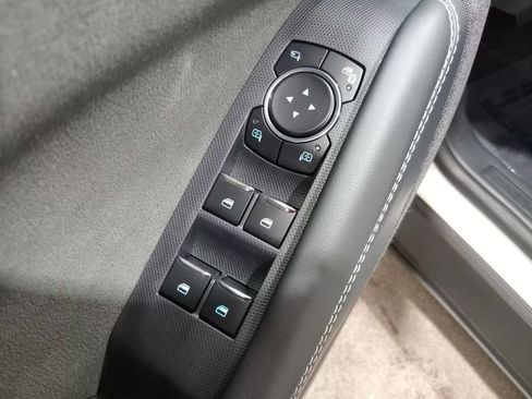 Certified 2025 Ford Mustang Mach-E GT AWD/4WD image 18