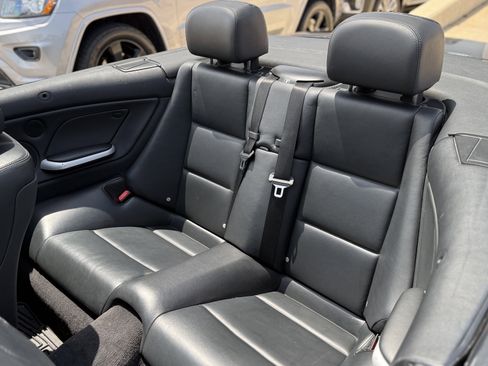 Used 2005 BMW M3 Convertible RWD image 23