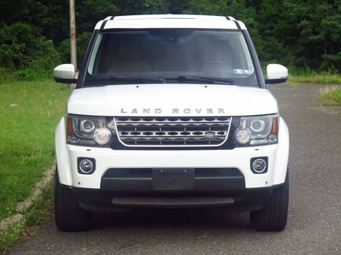 Used 2016 Land Rover LR4 HSE Silver Edition AWD/4WD image 25