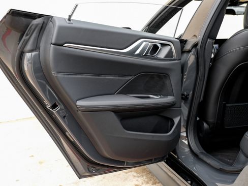 Used 2022 BMW i4 eDrive40 w/ M Sport Package RWD image 42