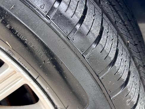 Used 2009 Mercury Grand Marquis LS image 28