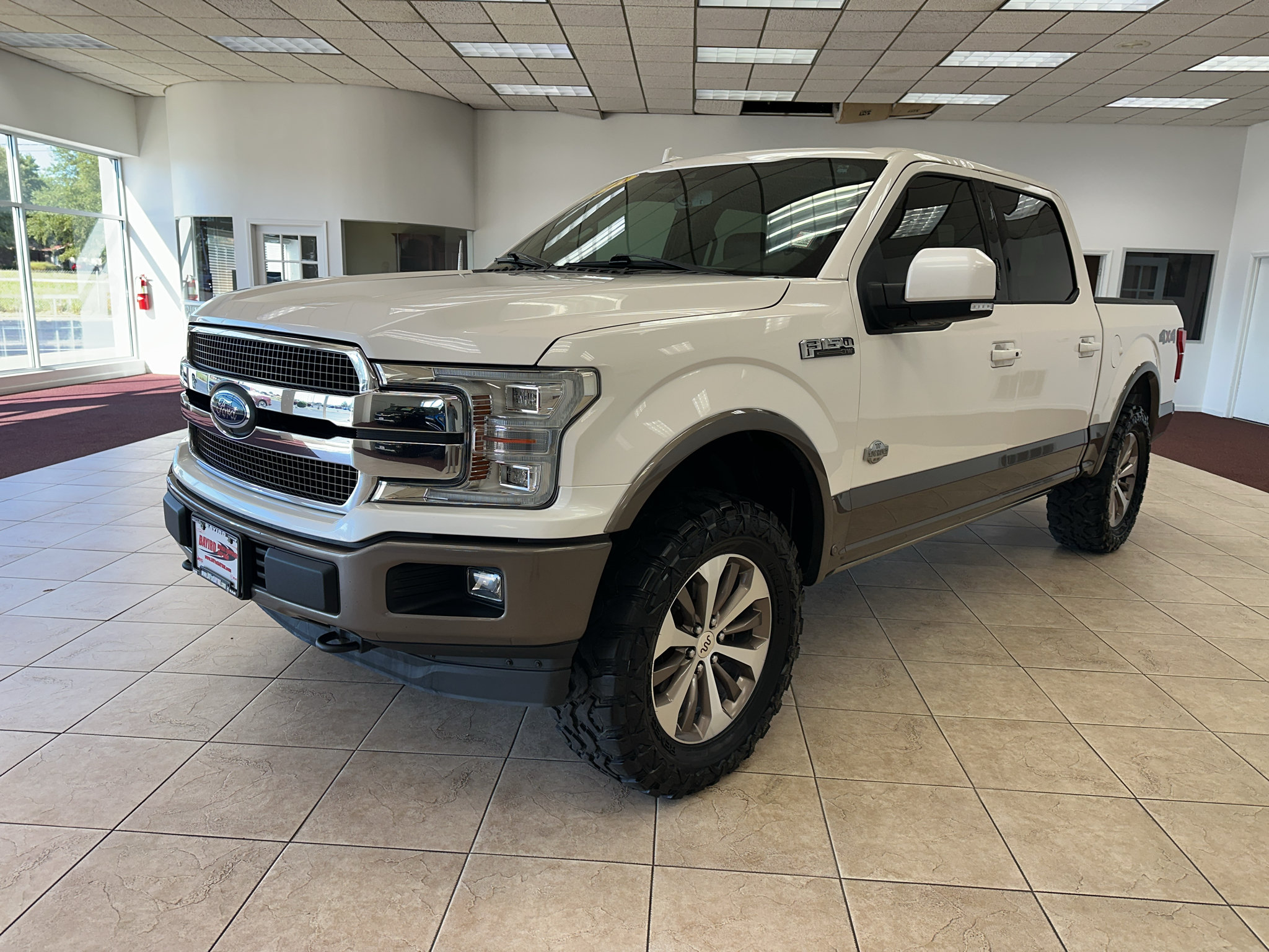 Used 2018 Ford F150 King Ranch w/ Equipment Group 601A Luxury AWD/4WD image 1