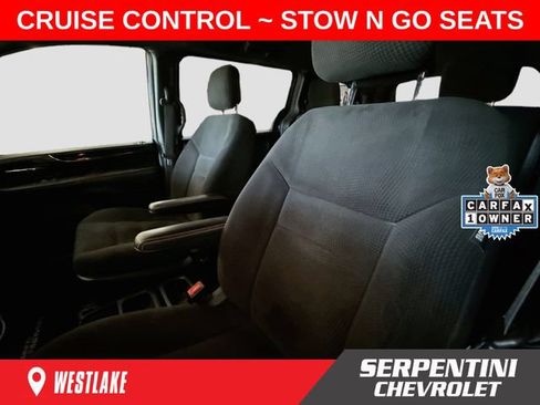 Used 2016 Dodge Grand Caravan SE FWD image 19
