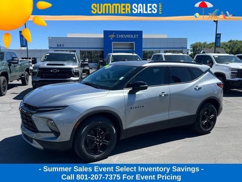 Used 2024 Chevrolet Blazer LT w/ Midnight/Sport Edition FWD image 1