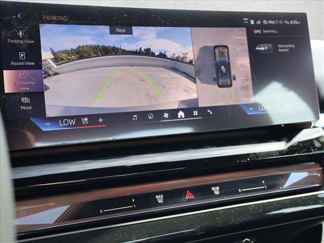 Used 2027 BMW 530i xDrive w/ M Sport Package AWD/4WD image 14