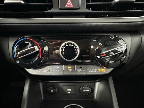 Used 2023 Hyundai Kona SEL AWD/4WD image 23