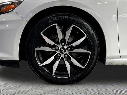 Used 2021 Chevrolet Malibu RS w/ LPO, Convenience Package 1 FWD image 32