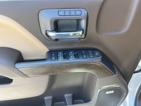 Used 2018 GMC Sierra 3500 Denali w/ Duramax Plus Package image 23