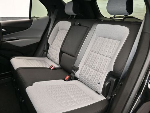 Used 2023 Chevrolet Equinox LS w/ Driver Confidence II Package image 29