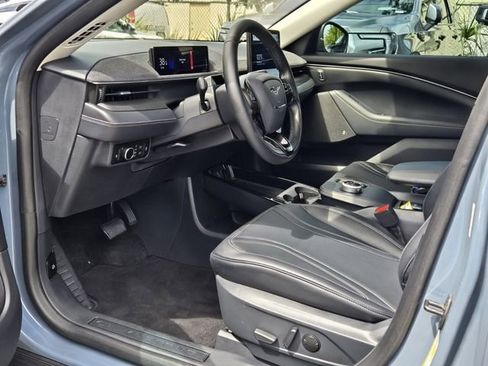 Used 2024 Ford Mustang Mach-E Premium image 12