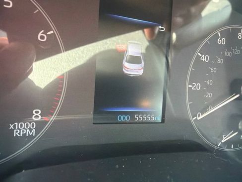 Used 2024 Toyota Corolla LE FWD image 5