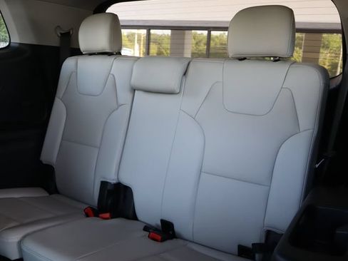 Used 2024 Kia Telluride S w/ S Sunroof Package FWD image 44