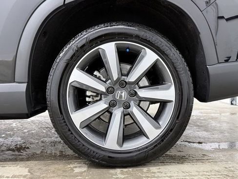 Certified 2025 Honda Pilot Elite image 10