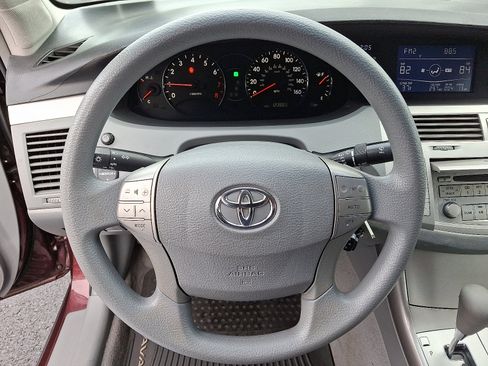 Used 2006 Toyota Avalon XL image 18