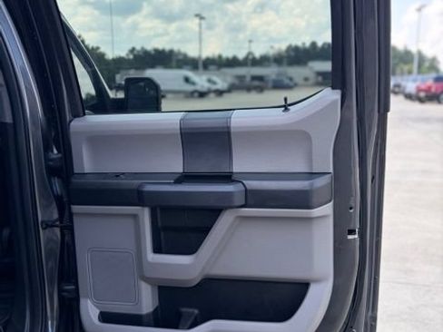 Used 2020 Ford F150 XL w/ Equipment Group 101A Mid RWD image 16