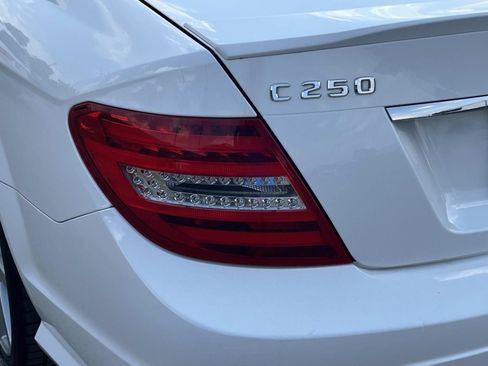 Used 2014 Mercedes-Benz C 250 Sedan image 10