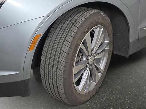 Used 2023 Cadillac XT5 Premium Luxury image 37