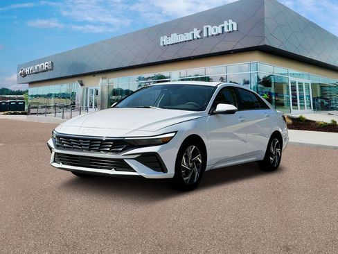 New 2025 Hyundai Elantra Limited FWD image 1