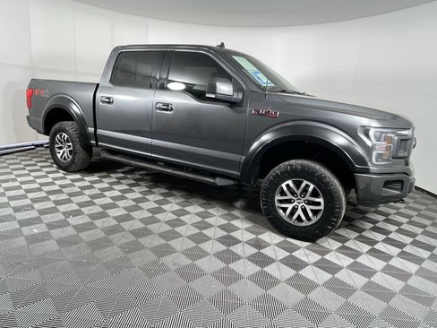 Used 2019 Ford F150 Lariat w/ Equipment Group 502A Luxury AWD/4WD image 6