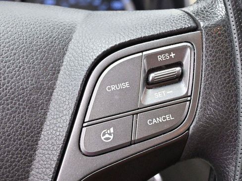 Used 2013 Hyundai Santa Fe Sport FWD image 19