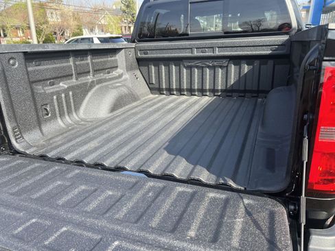 Used 2022 Chevrolet Colorado ZR2 w/ Colorado ZR2 Bison Edition AWD/4WD image 16