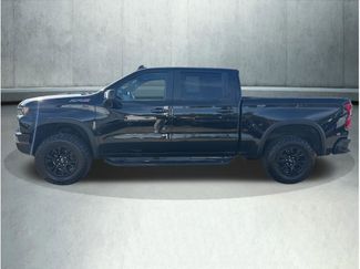 Used 2022 Chevrolet Silverado 1500 ZR2 w/ Technology Package AWD/4WD video 2
