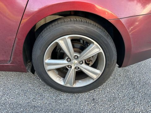 Used 2015 Chevrolet Cruze LT image 9