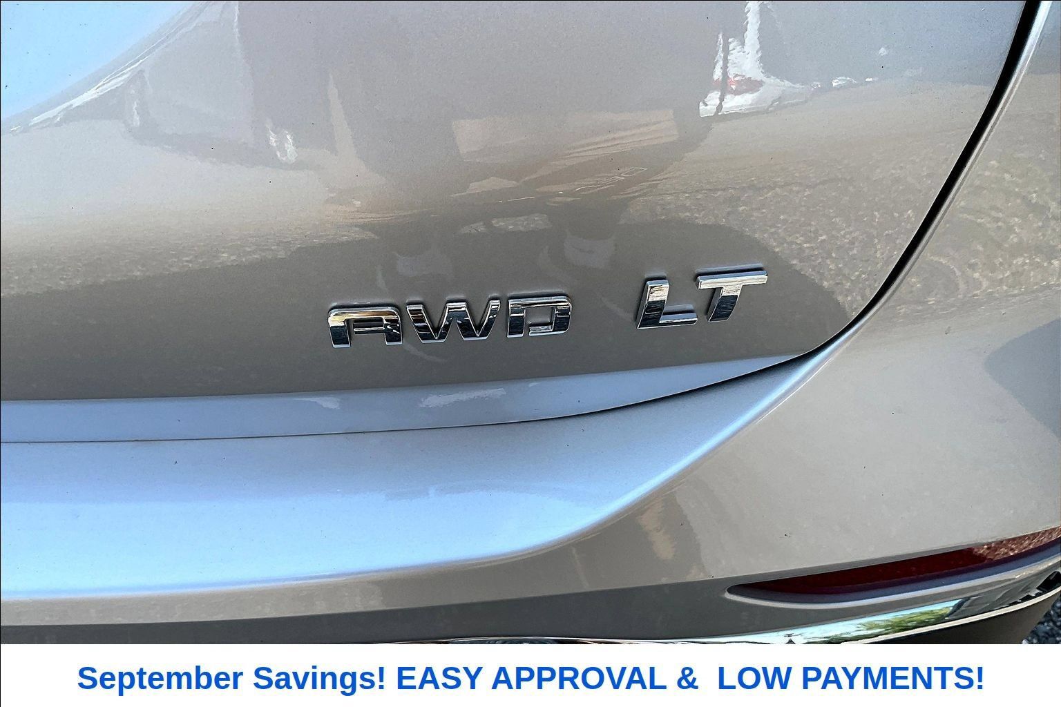 Used 2020 Chevrolet Equinox LT w/ Driver Convenience Package AWD/4WD image 24