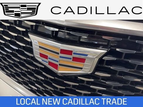 Used 2025 Cadillac XT6 Premium Luxury w/ Technology Package AWD/4WD image 45