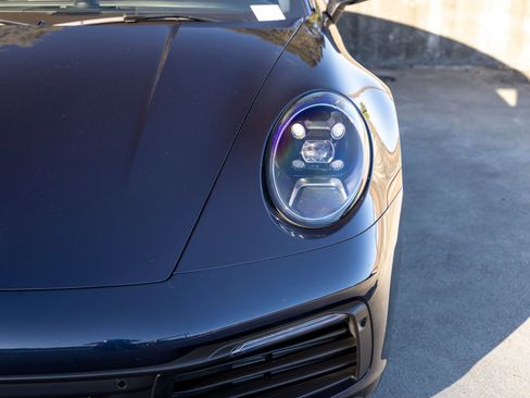 Certified 2022 Porsche 911 Carrera RWD image 16