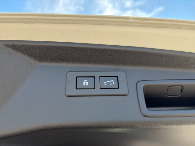 New 2026 Subaru Outback Touring XT AWD/4WD image 23
