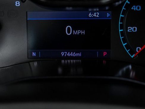 Used 2019 Chevrolet Colorado Z71 AWD/4WD image 19