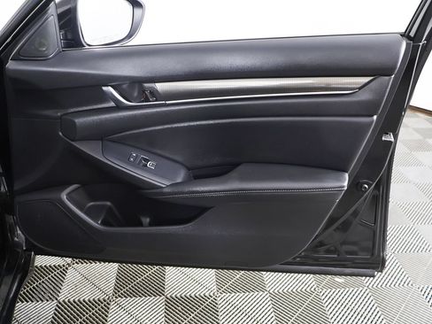 Used 2022 Honda Accord Sport image 19