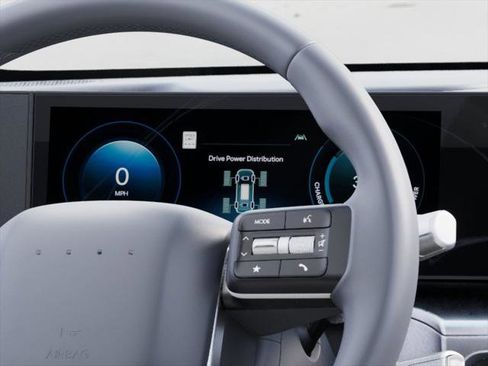 New 2026 Hyundai Ioniq 9 Limited AWD/4WD image 14