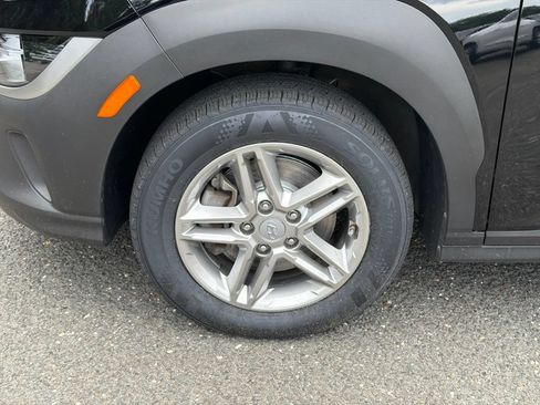 Certified 2023 Hyundai Kona SE w/ Cargo Package AWD/4WD image 5