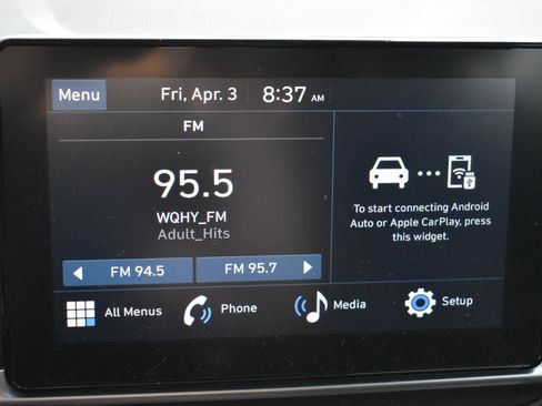 Used 2025 Hyundai Venue SEL FWD image 24