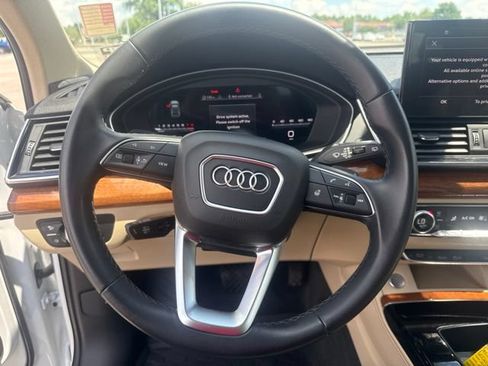 Used 2022 Audi Q5 2.0T Premium Plus AWD/4WD image 28