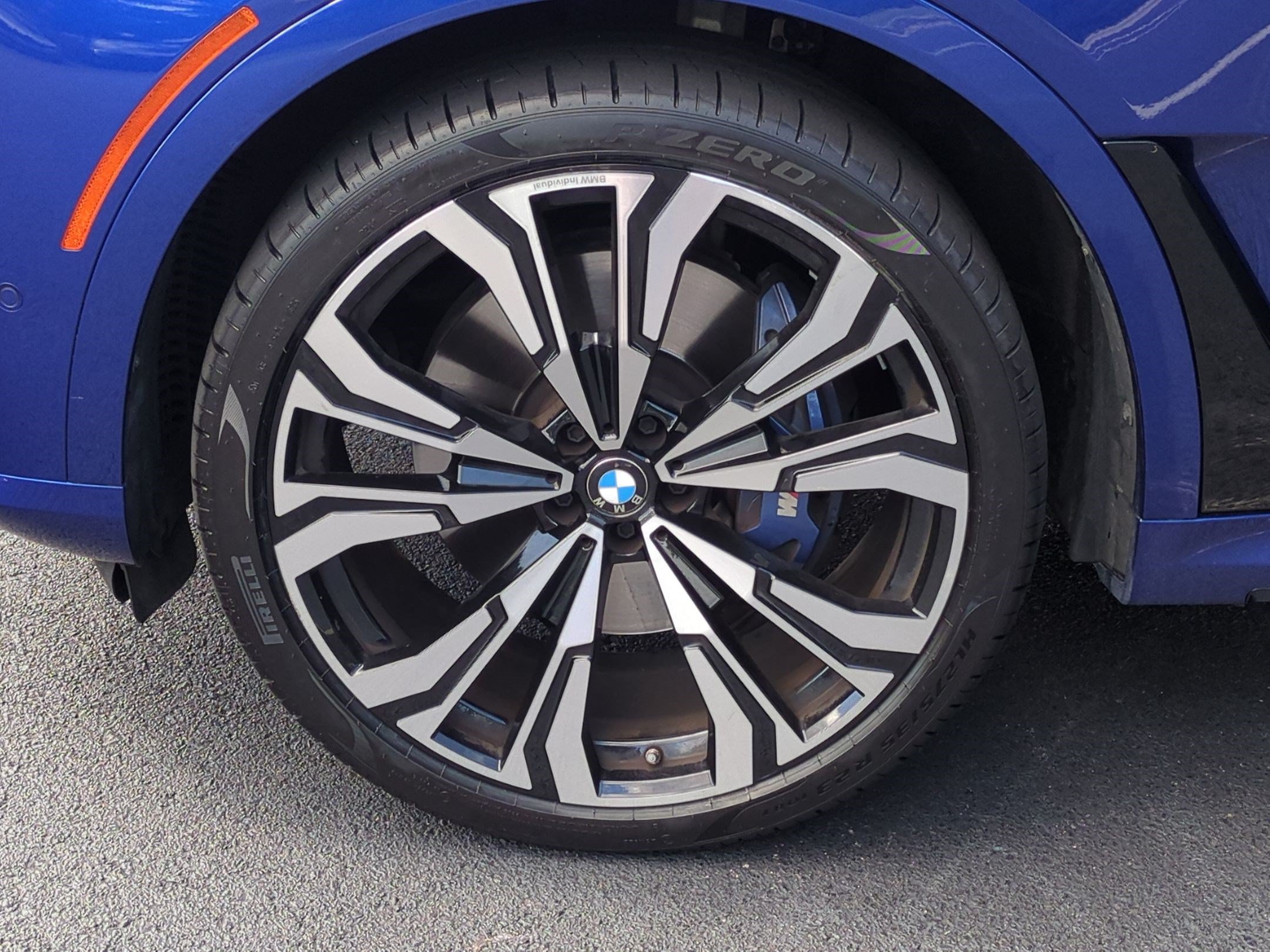 Certified 2023 BMW X7 M60i w/ Executive Package AWD/4WD image 12