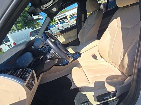 Used 2021 BMW X3 xDrive30i w/ Premium Package AWD/4WD image 4