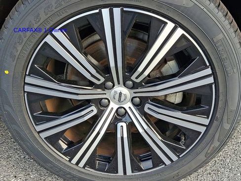 Certified 2023 Volvo XC90 B6 Plus AWD/4WD image 9